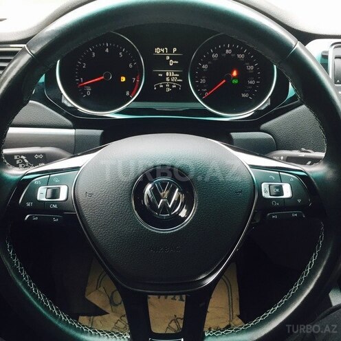 Volkswagen Jetta 2016, 26,000 km - 1.8 л - Bakı