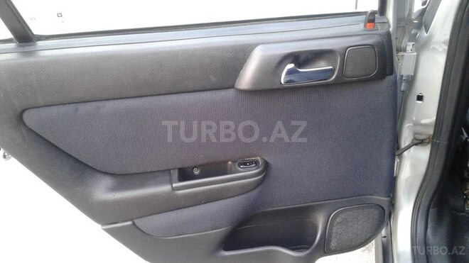 Mercedes E 220 2000, 224,128 km - 1.6 l - Bakı