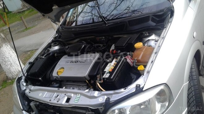 Mercedes E 220 2000, 224,128 km - 1.6 l - Bakı