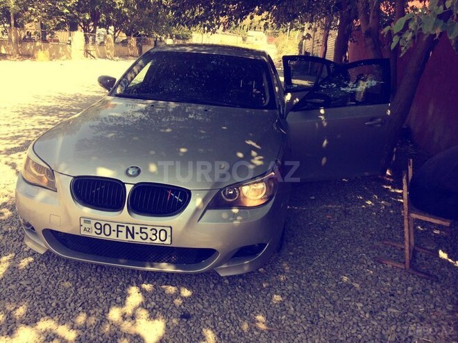 BMW 530 2004, 280,000 km - 3.0 l - Bakı