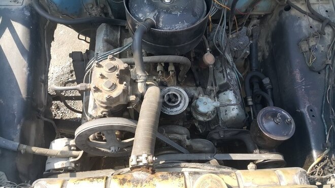 ZIL 130 1989, 180,000 km - 0.6 l - Şəki