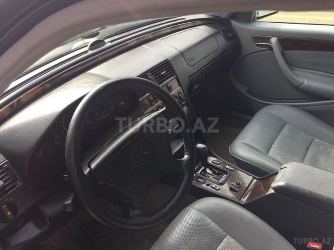 Mercedes C 230 1999, 195,000 km - 2.3 l - Sumqayıt