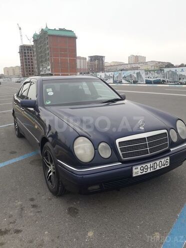 Mercedes E 280 1999, 210,000 km - 2.8 л - Xırdalan