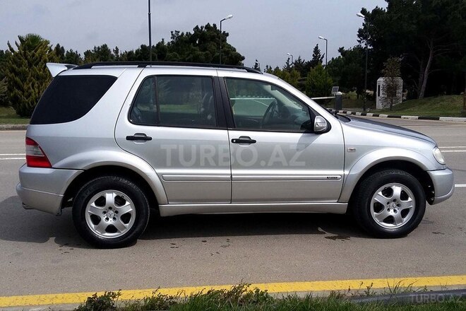 Mercedes ML 320 2002, 195,100 km - 3.2 l - Bakı