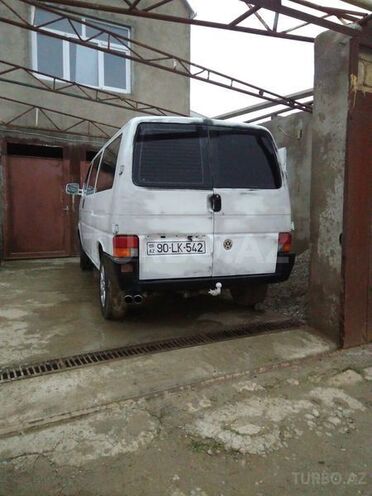 Volkswagen Transporter 1991, 220,000 km - 2.4 l - Bakı