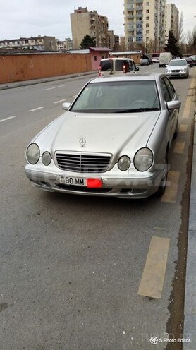 Mercedes E 280 2001, 212,500 km - 2.8 l - Bakı