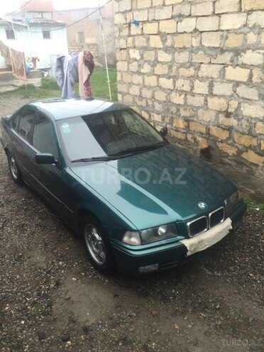 BMW 318 1992, 570,000 km - 1.8 l - Gəncə