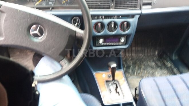 Mercedes 190 1990, 390,000 km - 2.0 л - Bakı