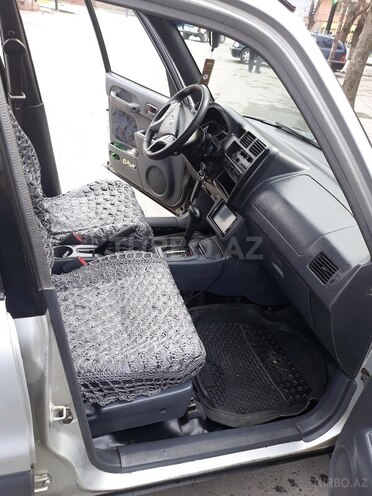 Toyota RAV4 1997, 158,261 km - 2.0 l - Qax