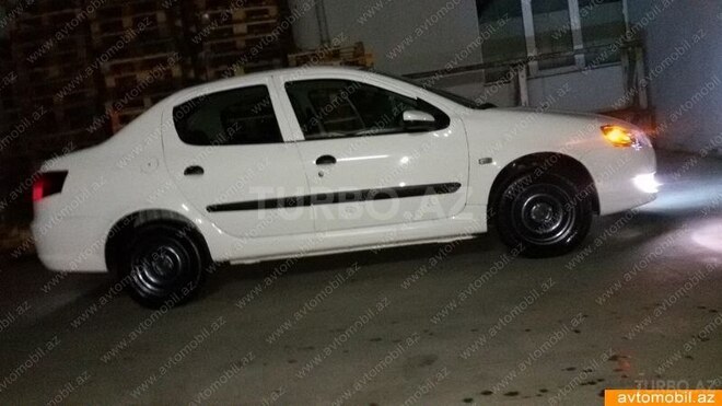 Iran Khodro Runna 2013, 137,000 km - 1.6 l - Bakı