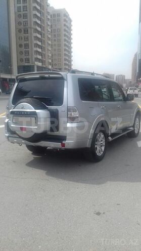 Mitsubishi Pajero 2013, 74,000 km - 3.5 л - Bakı