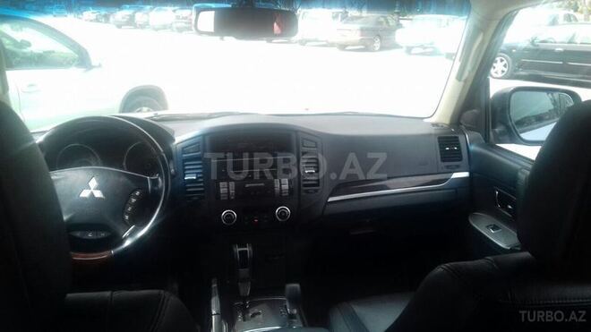 Mitsubishi Pajero 2013, 74,000 km - 3.5 л - Bakı