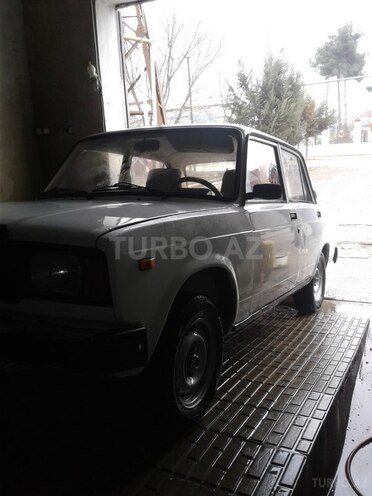 LADA (VAZ) 2107 2000, 285,200 km - 1.5 л - Salyan