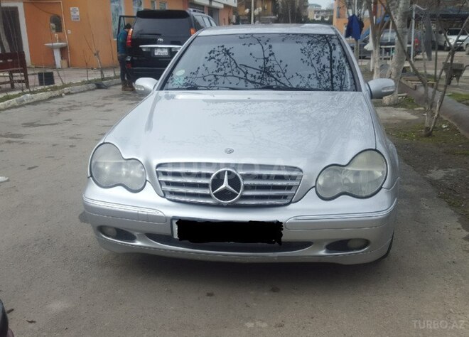Mercedes C 240 2000, 200,000 km - 2.4 л - Bakı