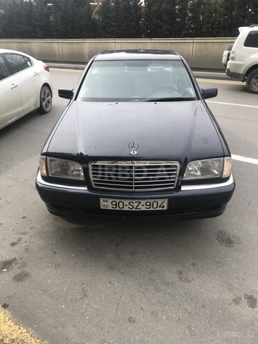 Mercedes C 180 1999, 284,000 km - 1.8 l - Bakı