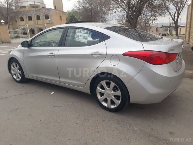 Hyundai Elantra 2013, 68,000 km - 1.6 l - Naxçıvan