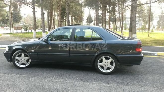 Mercedes C 200 1998, 206,000 km - 2.0 l - Sumqayıt