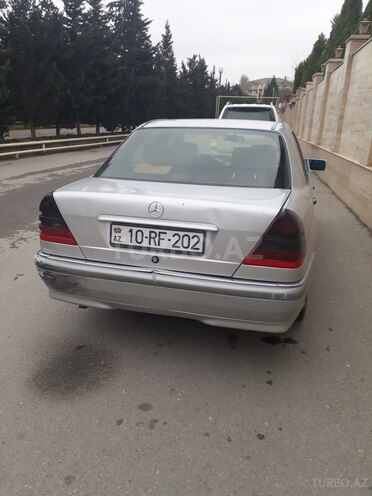 Mercedes C 180 1999, 260,000 km - 0.2 l - Bakı