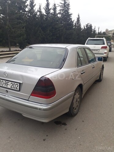 Mercedes C 180 1999, 260,000 km - 0.2 l - Bakı