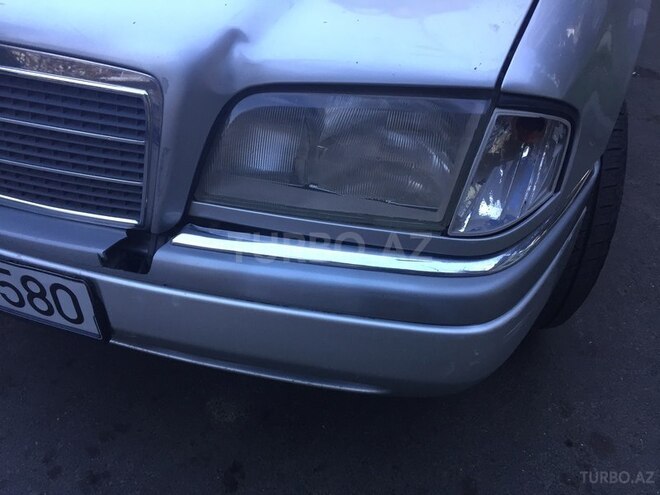 Mercedes C 180 1993, 320,000 km - 1.8 l - Bakı