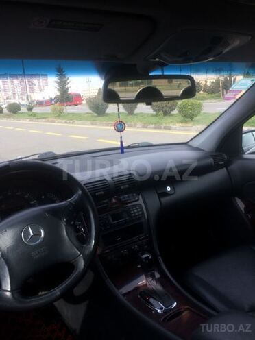 Mercedes C 240 2003, 230,000 km - 2.6 l - Bakı