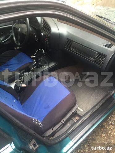 BMW 318 1992, 570,000 km - 1.8 l - Gəncə