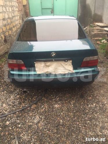 BMW 318 1992, 570,000 km - 1.8 l - Gəncə