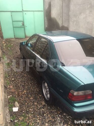 BMW 318 1992, 570,000 km - 1.8 l - Gəncə