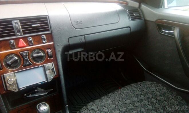 Mercedes C 200 1996, 250,000 km - 2.0 л - Bakı