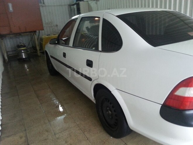Opel Vectra 1987, 28,748 km - 0.2 l - Bakı