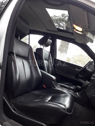 Mercedes E 320 1998, 235,000 km - 3.2 l - Sumqayıt