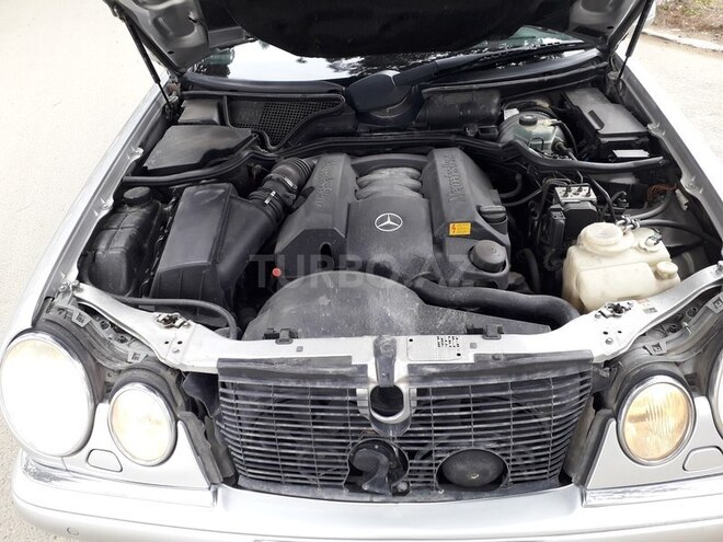 Mercedes E 320 1998, 235,000 km - 3.2 l - Sumqayıt