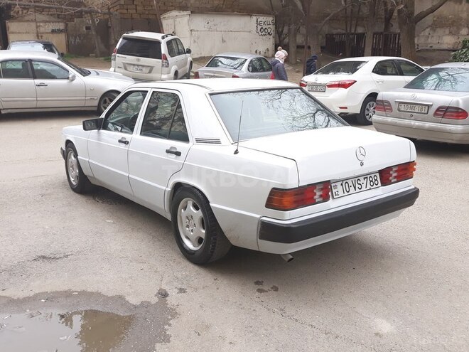 Mercedes 190 1990, 289,366 km - 2.0 л - Bakı