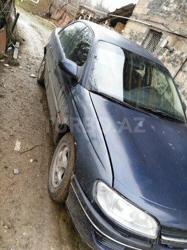 Opel Omega 1995, 335,000 km - 2.0 l - Goranboy
