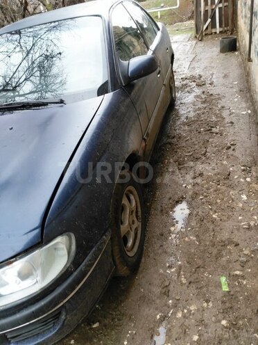 Opel Omega 1995, 335,000 km - 2.0 l - Goranboy