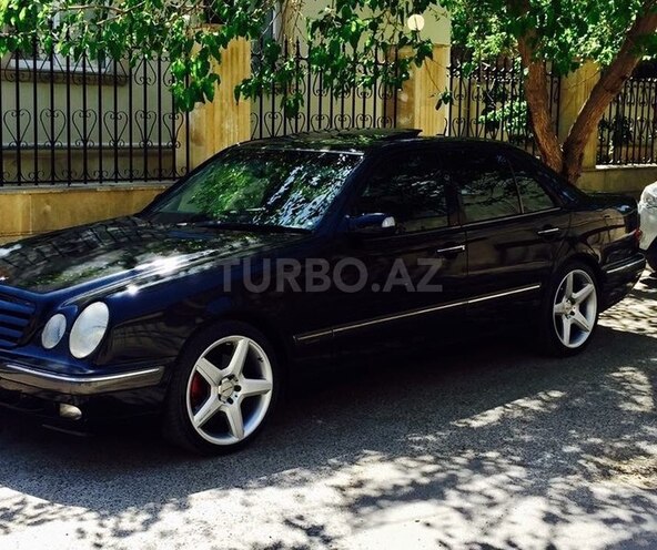 Mercedes E 280 2000, 249,555 km - 2.8 л - Bakı