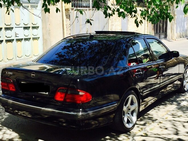 Mercedes E 280 2000, 249,555 km - 2.8 л - Bakı
