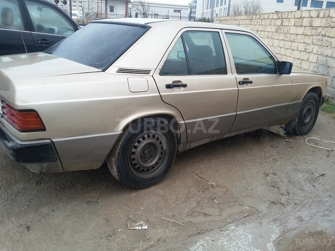 Mercedes 190 1992, 311,000 km - 2.0 л - Bakı