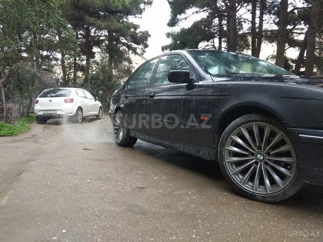 BMW 523 1998, 310,000 km - 2.5 l - Bakı