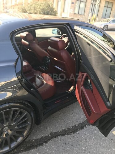 Maserati Quattroporte 2012, 75,000 km - 4.7 l - Bakı