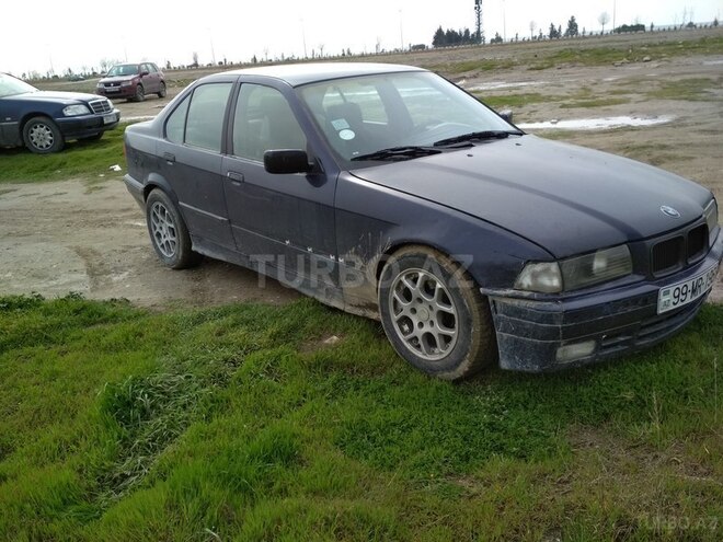 BMW 325 1992, 232,000 km - 2.5 l - Bakı