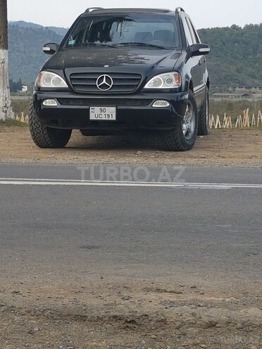 Mercedes ML 320 2001, 146,000 km - 3.2 л - Lənkəran