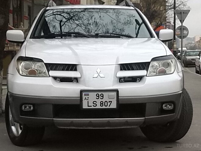 Mitsubishi Outlander 2004, 230,000 km - 2.4 l - Bakı