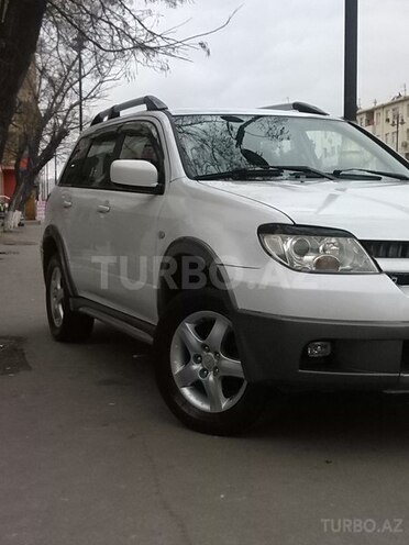 Mitsubishi Outlander 2004, 230,000 km - 2.4 l - Bakı