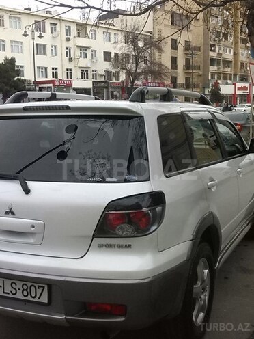 Mitsubishi Outlander 2004, 230,000 km - 2.4 l - Bakı
