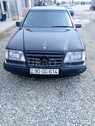Mercedes E 220 1994, 400,000 km - 2.2 l - Bakı
