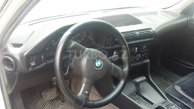 BMW 525 1992, 281,700 km - 2.5 l - Sumqayıt