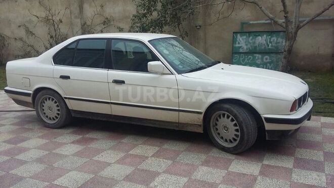 BMW 525 1992, 281,700 km - 2.5 l - Sumqayıt