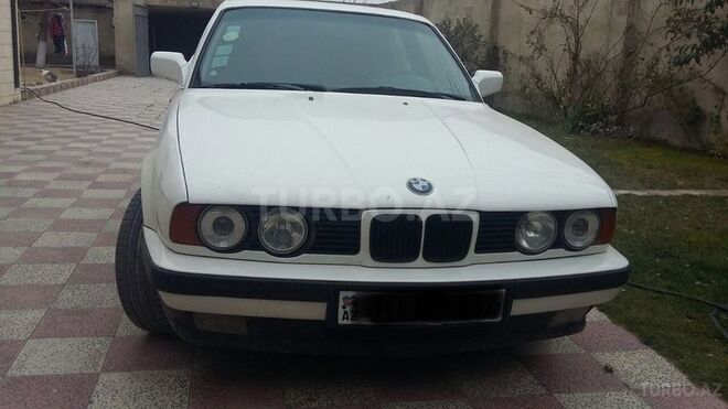 BMW 525 1992, 281,700 km - 2.5 l - Sumqayıt
