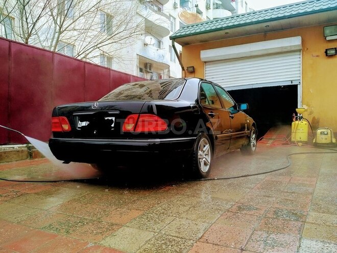 Mercedes E 230 1995, 700,000 km - 2.3 l - Bakı